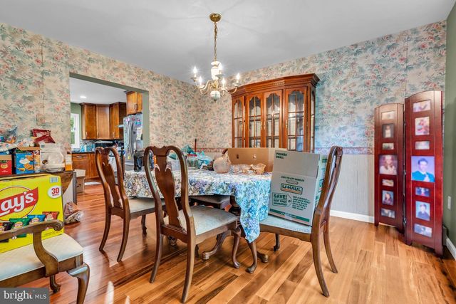 545 E JIMMIE LEEDS RD, Galloway, NJ 08205