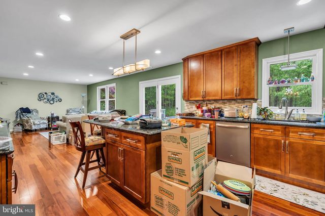 545 E JIMMIE LEEDS RD, Galloway, NJ 08205