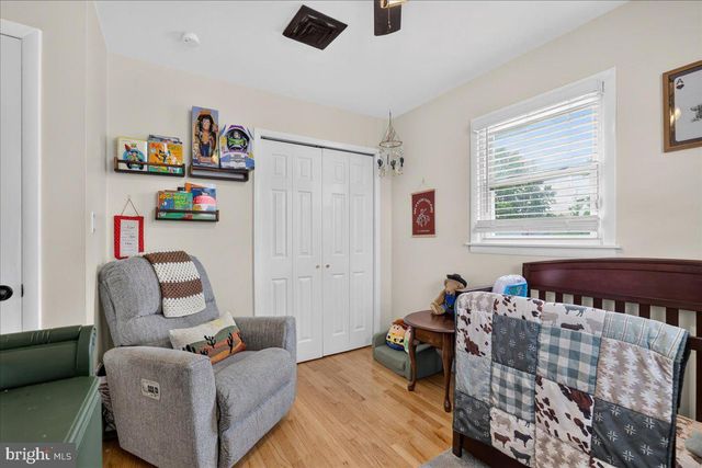 605 W PALMER ST, Morrisville, PA 19067