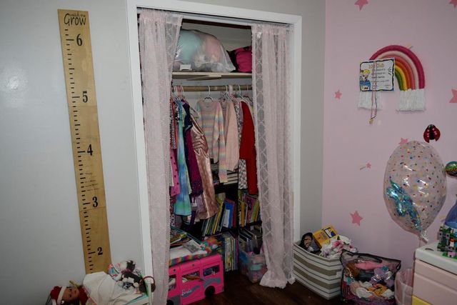 420 N Bluebonnet Dr, Kerrville, TX 78028