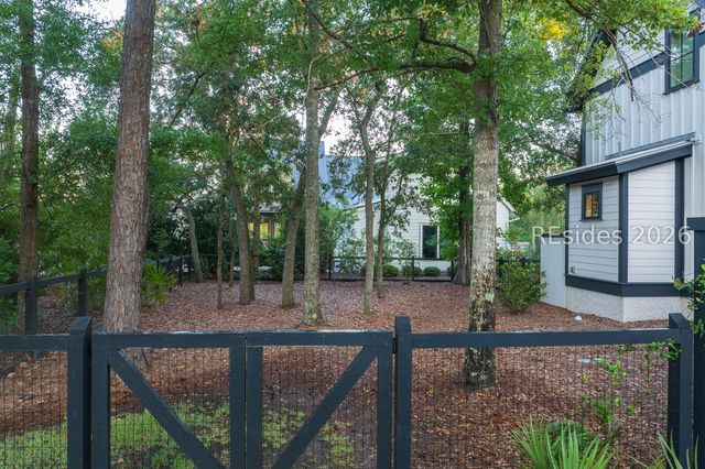 159 Red Ochre Rd, Bluffton, SC 29910