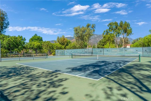 2252 Verbena, Upland, CA 91784