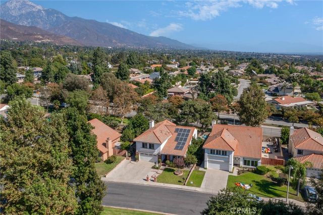 2252 Verbena, Upland, CA 91784