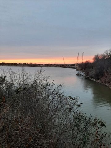 7028 Edgewater Trail, Fort Worth, TX 76135