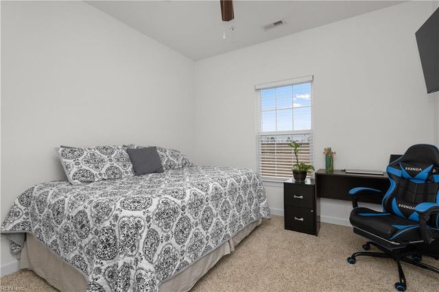 462 Cooper Garrett RD, Moyock, NC 27958