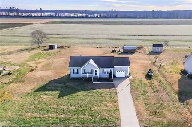 462 Cooper Garrett RD, Moyock, NC 27958