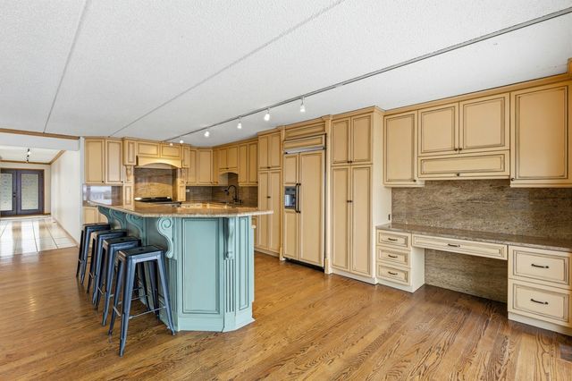 25402 W Dering Lane, Lake Villa, IL 60046