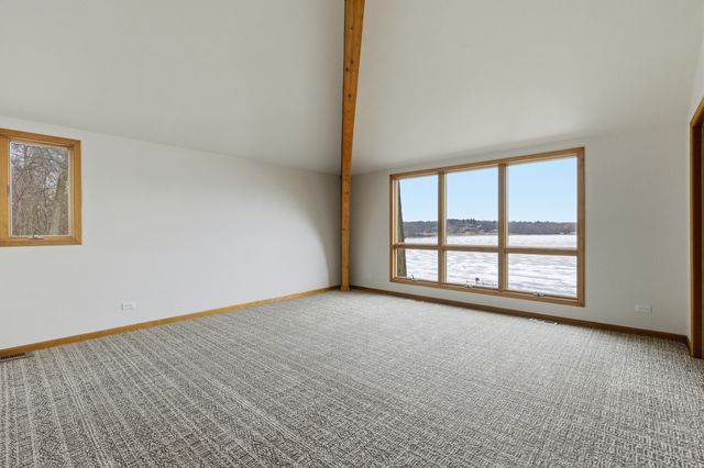 25402 W Dering Lane, Lake Villa, IL 60046