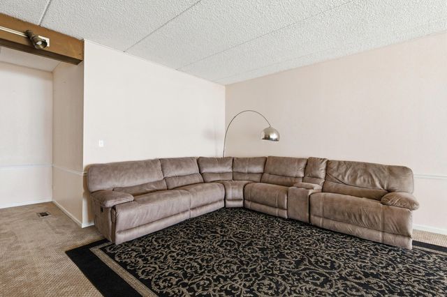 25402 W Dering Lane, Lake Villa, IL 60046