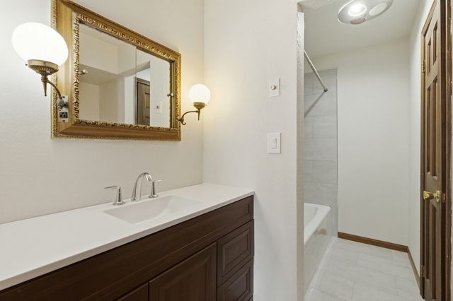 25402 W Dering Lane, Lake Villa, IL 60046