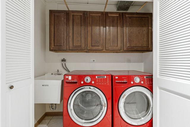 25402 W Dering Lane, Lake Villa, IL 60046