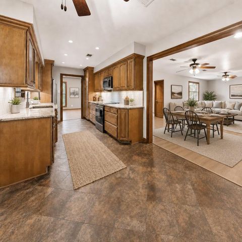 1514 Country Club Drive, Crosby, TX 77532