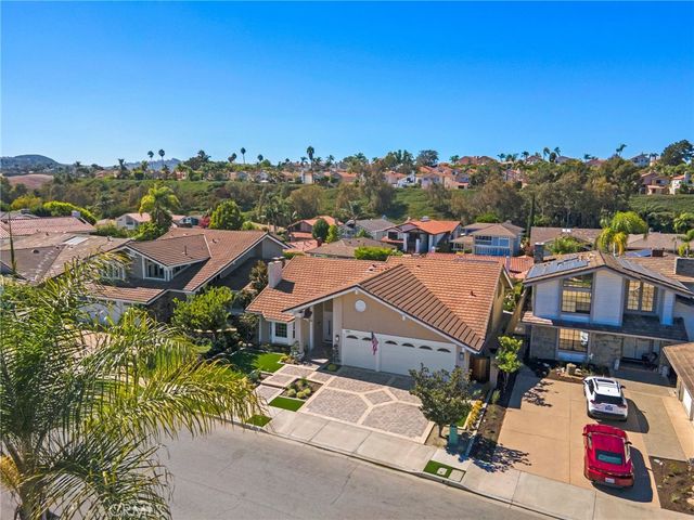 24755 Queens Court, Laguna Niguel, CA 92677