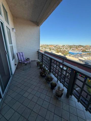 3790 Florida Street B317, San Diego, CA 92104