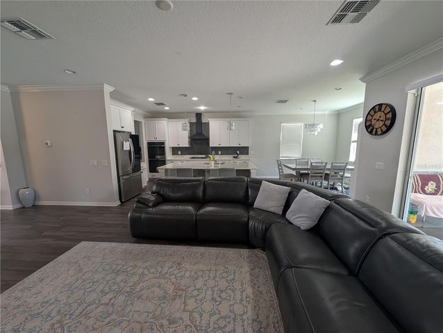 19410 ROSEMOOR AVENUE, Lutz, FL 33558