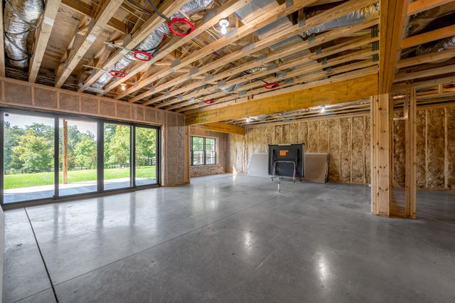 231 The Oaks Boulevard, Versailles, KY 40383