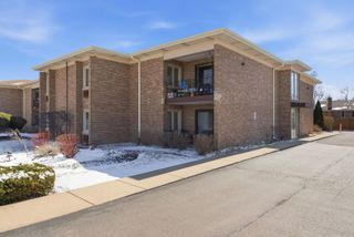 483 N Larch Avenue 204W, Elmhurst, IL 60126