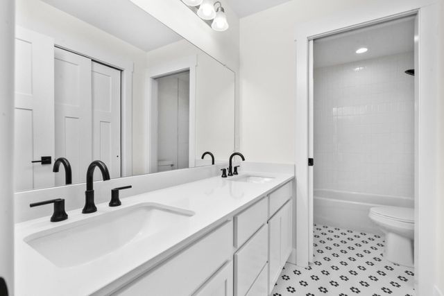 8131 Pine Ridge Court, Salem Twp, MI 48168