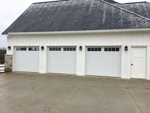 8131 Pine Ridge Court, Salem Twp, MI 48168