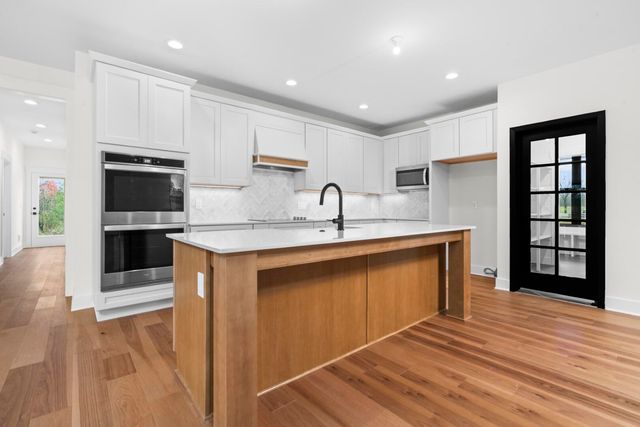 8131 Pine Ridge Court, Salem Twp, MI 48168