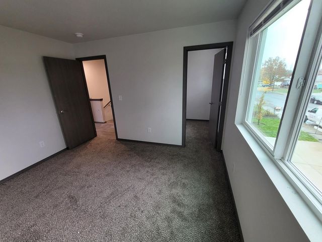 6027 N Smith St, Spokane, WA 99208