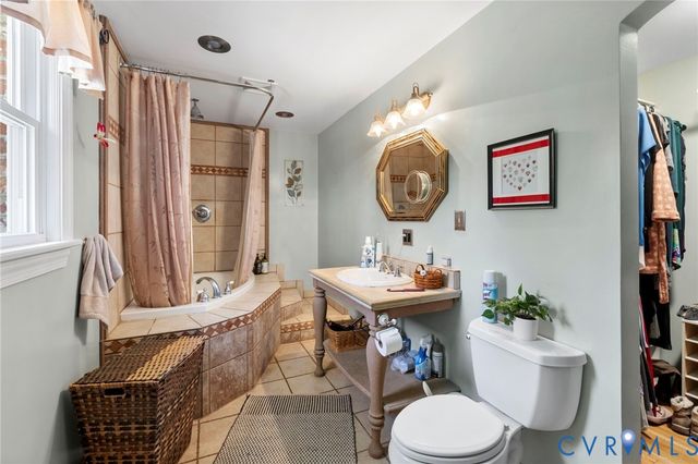 9411 Poly Pl, Midlothian, VA 23112