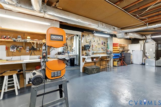 9411 Poly Pl, Midlothian, VA 23112