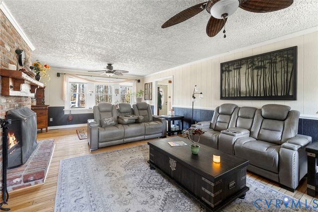 9411 Poly Pl, Midlothian, VA 23112