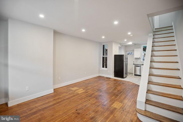 1227 S PEACH ST, Philadelphia, PA 19143