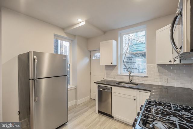 1227 S PEACH ST, Philadelphia, PA 19143