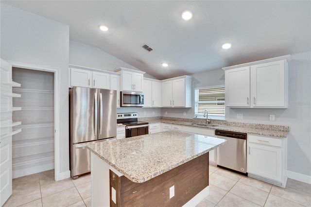 14525 SCOTTBURGH GLEN DRIVE, Wimauma, FL 33598