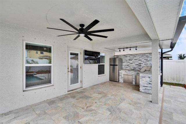 14525 SCOTTBURGH GLEN DRIVE, Wimauma, FL 33598