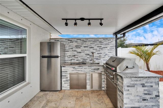 14525 SCOTTBURGH GLEN DRIVE, Wimauma, FL 33598