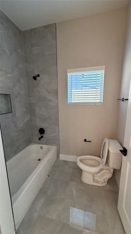 2615 Piemonte Avenue Cir, Spring, TX 77388