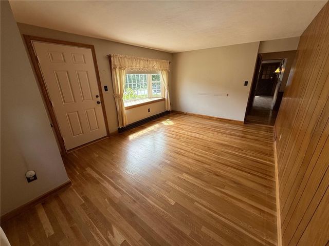 26 Flora Avenue, Woonsocket, RI 02895
