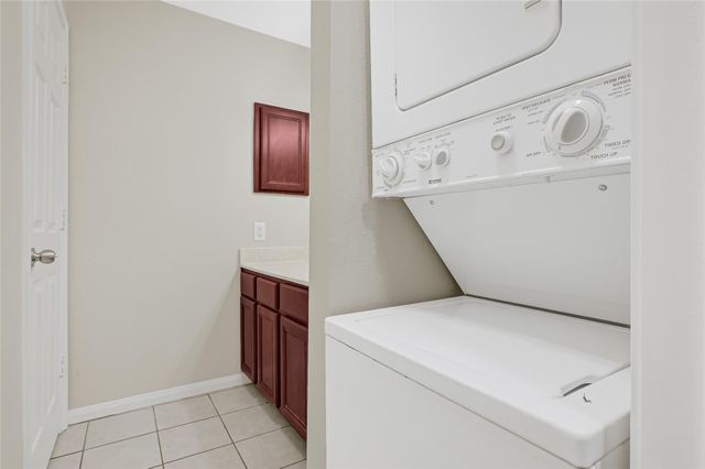 1100 Augusta Drive 79, Houston, TX 77057