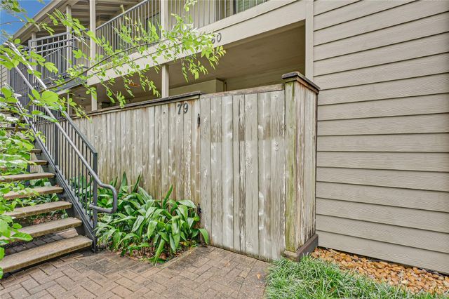 1100 Augusta Drive 79, Houston, TX 77057