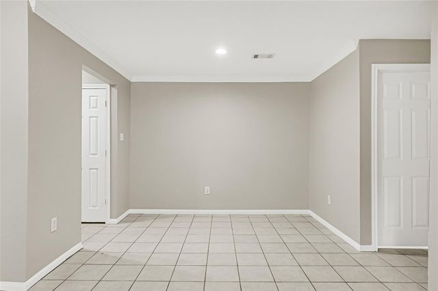 1100 Augusta Drive 79, Houston, TX 77057