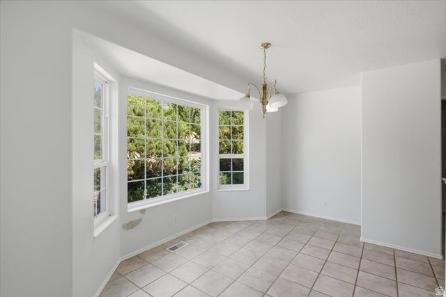 1046 E 3450 N, North Ogden, UT 84414