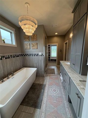 9103 SW 12th Street, Lee's Summit, MO 64064