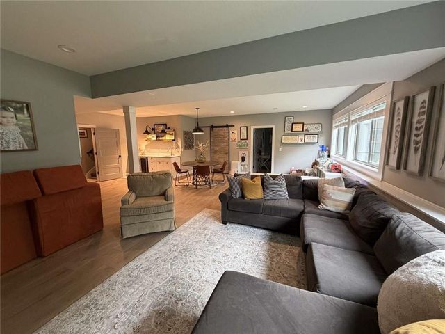 9103 SW 12th Street, Lee's Summit, MO 64064