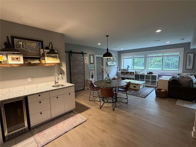 9103 SW 12th Street, Lee's Summit, MO 64064