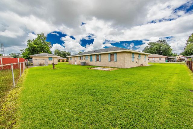 204 Ayo Street, Raceland, LA 70394