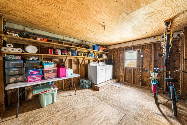 1430 Tina Drive APT 9, Navarre, FL 32566