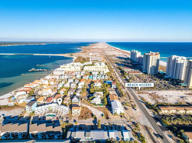 1430 Tina Drive APT 9, Navarre, FL 32566