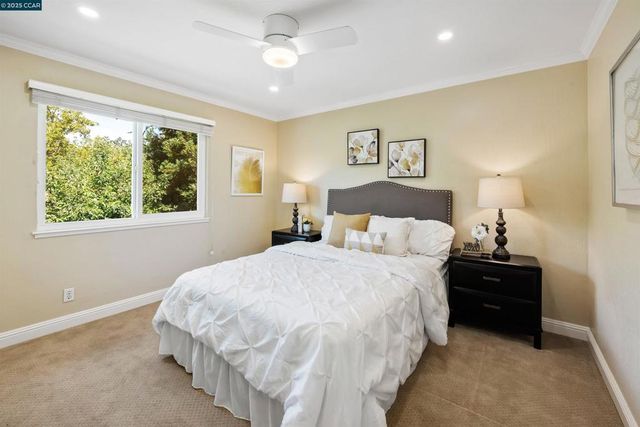 33 Leeds Ct E, Danville, CA 94526