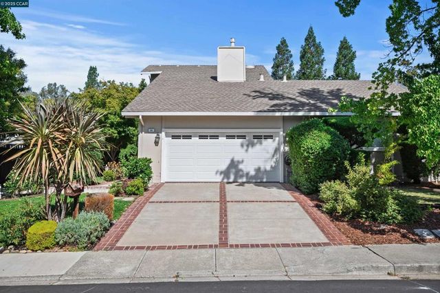 33 Leeds Ct E, Danville, CA 94526