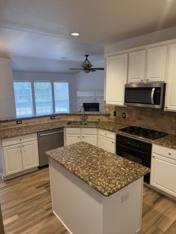 1522 Tanglewood Drive, Allen, TX 75002