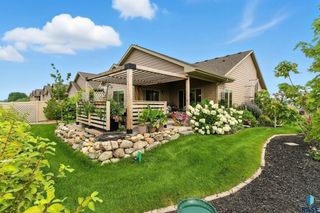 2433 E Joshua Cir, Sioux Falls, SD 57108