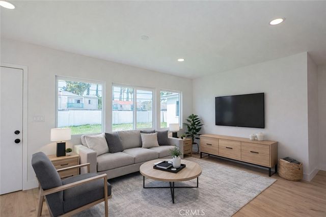 1390 Pepper Tree Lane, San Bernardino, CA 92404